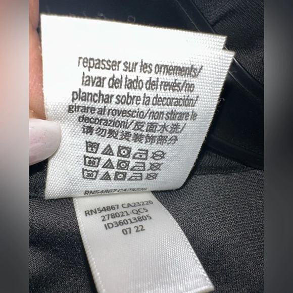 PINK VICTORIA'S SECRET Black VELOUR STRETCH PULLOVER HOODIE SZ Medium NWOT - Picture 9 of 9